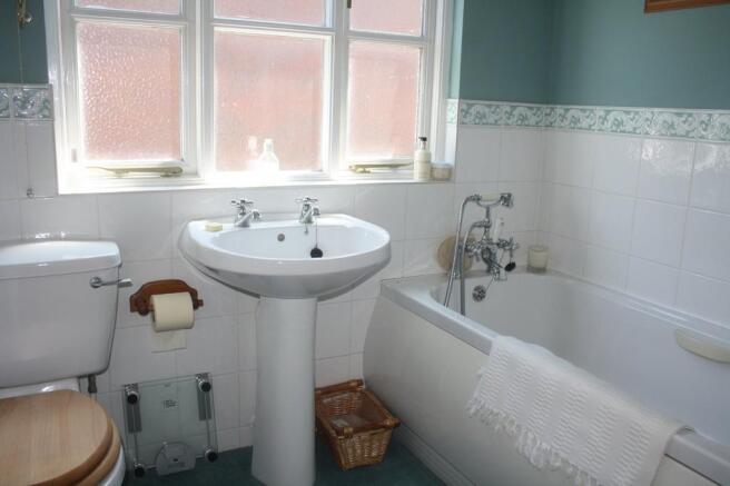 Photo 11
