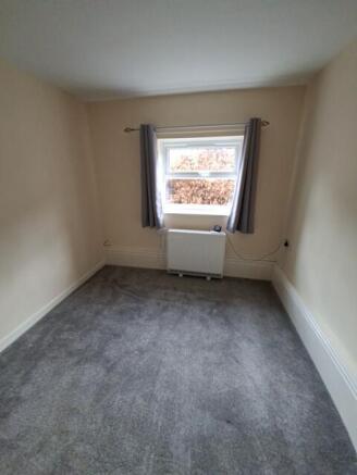 1 bed Flat to rent Image 2