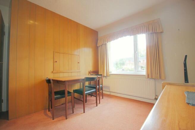 3 bed Semi-Detached for sale Image 8