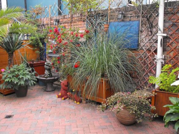 Courtyard Garden