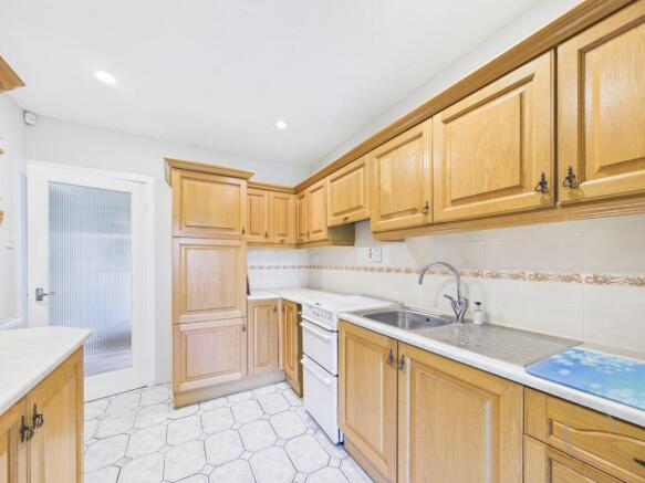 Breakfasting Kitchen