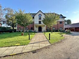12, Bishops Court, Rectory Road, Grays RM16 3JT