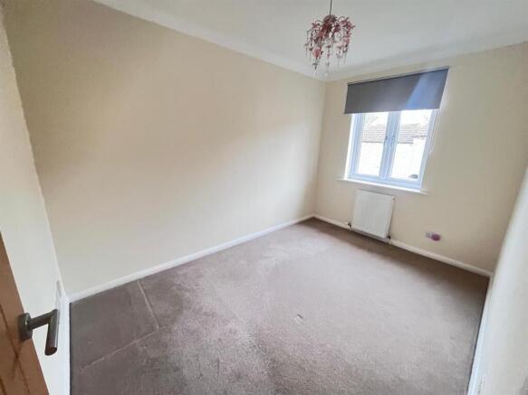 bedroom2.jpeg