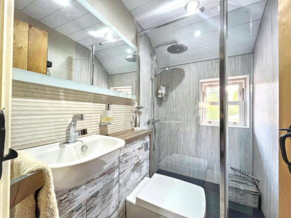 3 bed Cottage for sale Image 12