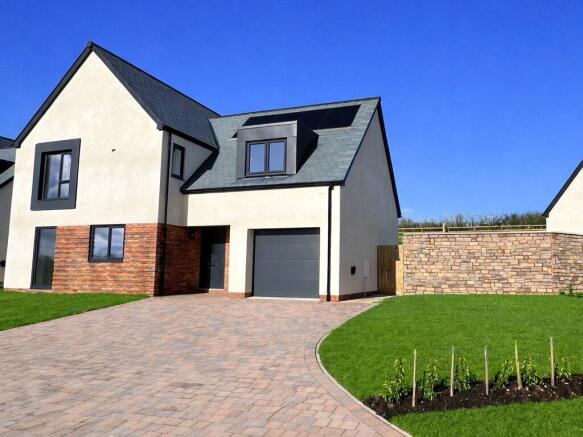 Plot 10 Front