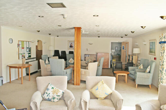 RESIDENTS LOUNGE