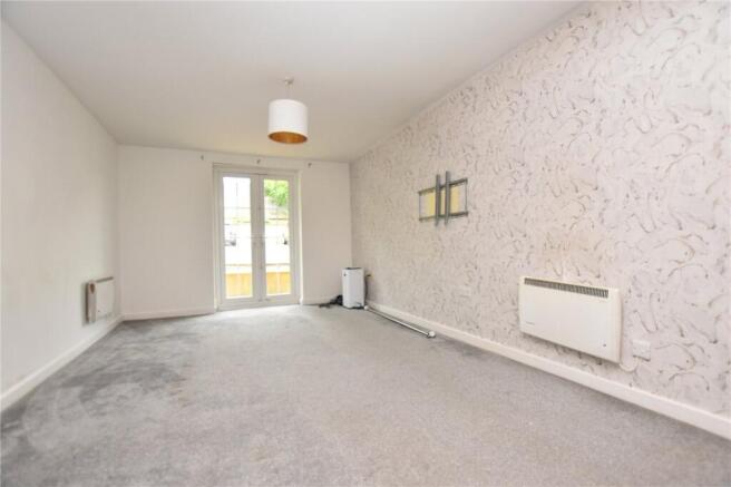 2 bed Apartment for sale Image 4