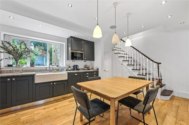 Kitchen/Reception