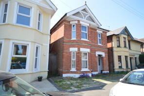 7, Moorfield Grove, Bournemouth BH9 2BB