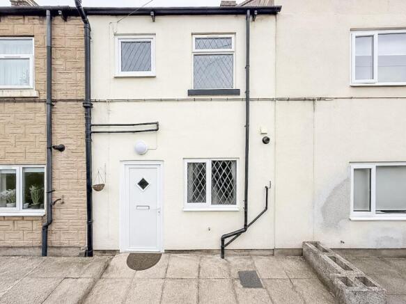 2 bed Terraced to rent Image 11