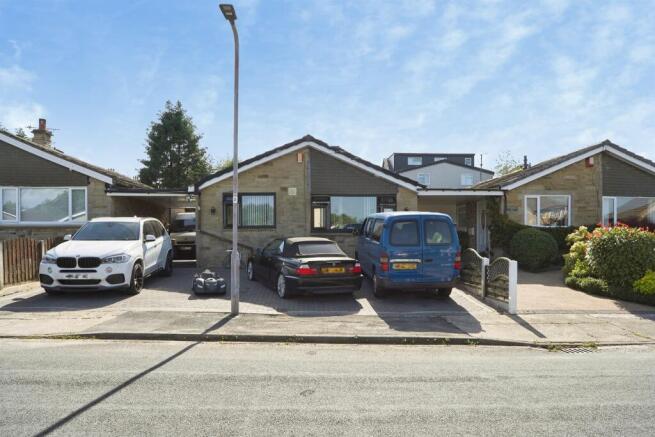 2 bed Detached Bungalow for sale Image 9