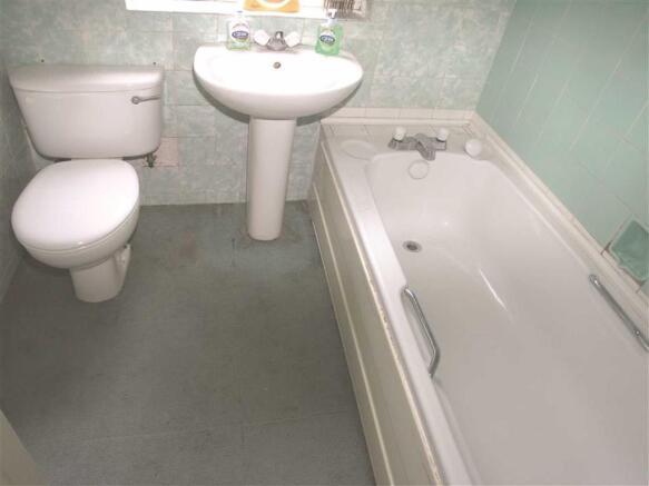 Photo 10