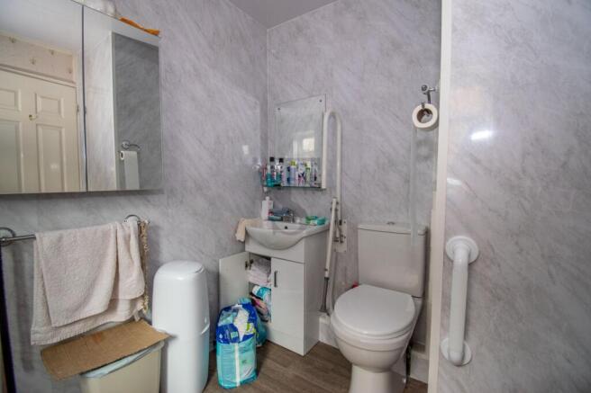 Photo 11