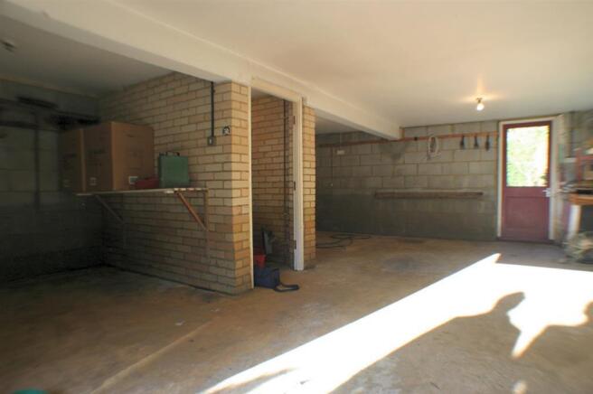 Garage & Storage