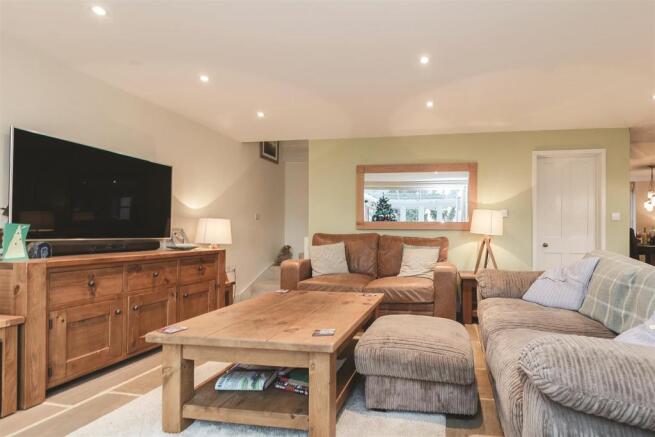 8274964-interior14.j