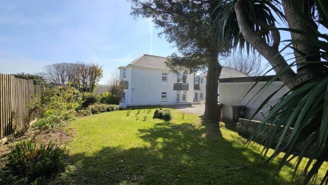 Garden aspect