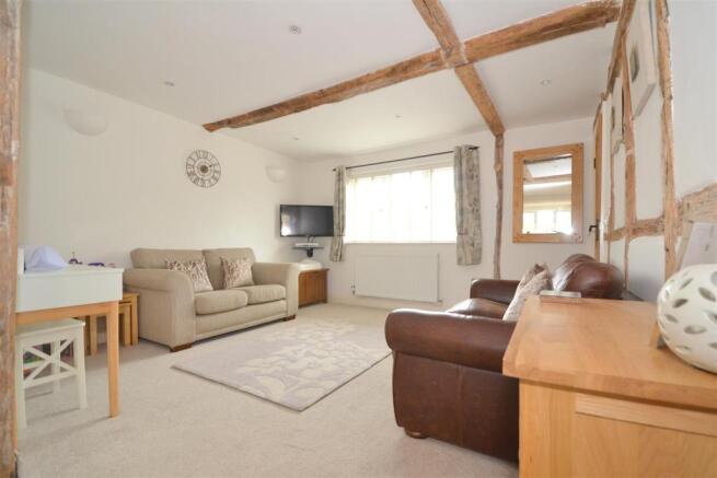 living room 4.JPG