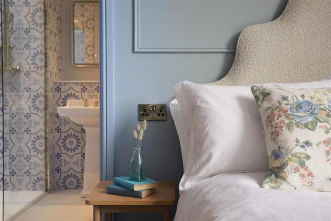 2 bed Apartment for sale Image 10
