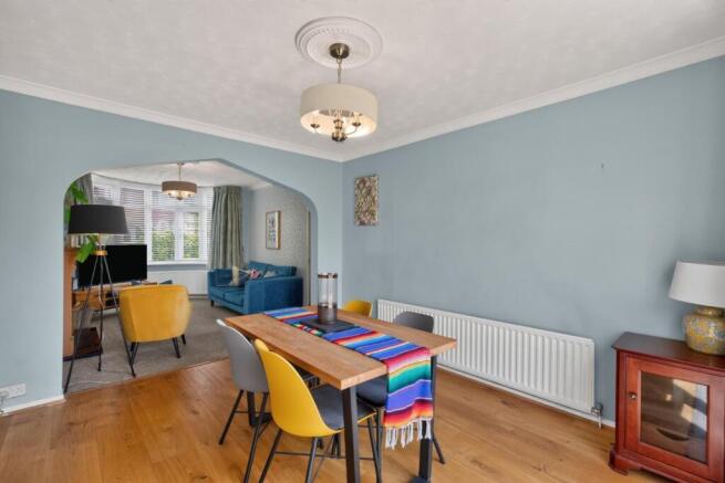 3 bed House for sale Image 5