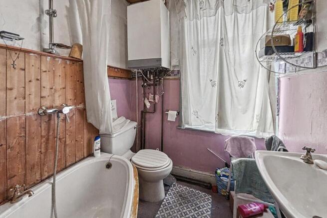 2 bed Terraced for sale Image 11