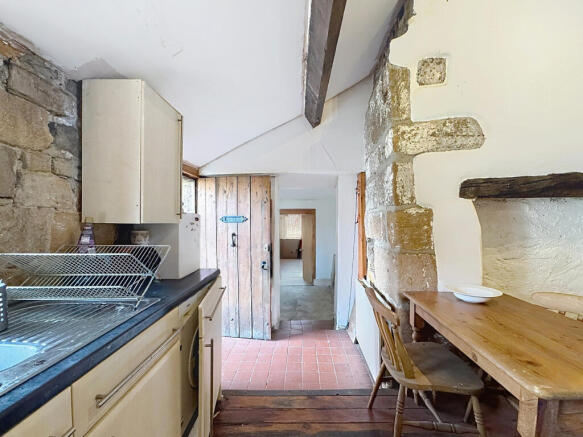2 bed Terraced for sale Image 10