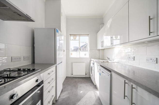 1360344-6-68da6f4...