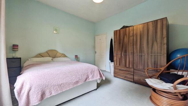 2 bed Terraced for sale Image 8