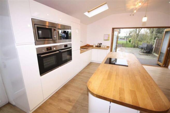 Dining Kitchen