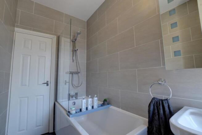 Bath 1.jpg