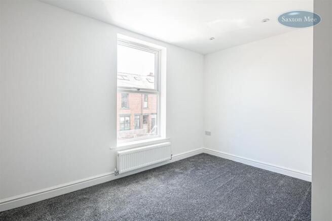 3 bed Terraced for sale Image 7