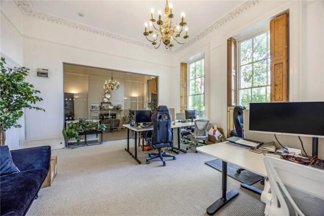 121, Promenade, Cheltenham, Gloucestershire, GL50 photo 4