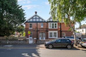 Flat 3, 1, Cowper Road, Heene, Worthing BN11 4PD