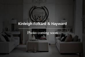 19, Hamilton Crescent, London N13 5LN