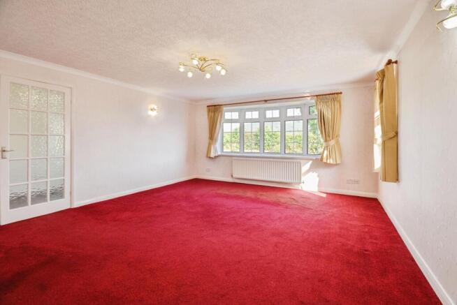 3 bed Bungalow for sale Image 5