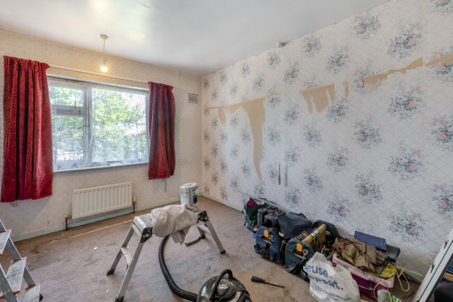 3 bed Terraced for sale Image 4