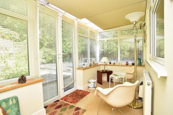 2 bed Detached Bungalow for sale Image 10