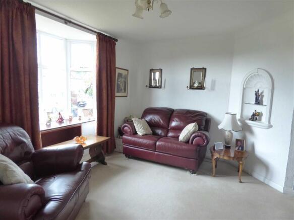 SITTING ROOM