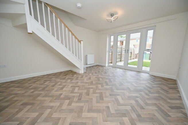 2 bed Town House for sale Image 4