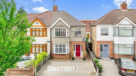 Suttons Lane, Hornchurch, RM12