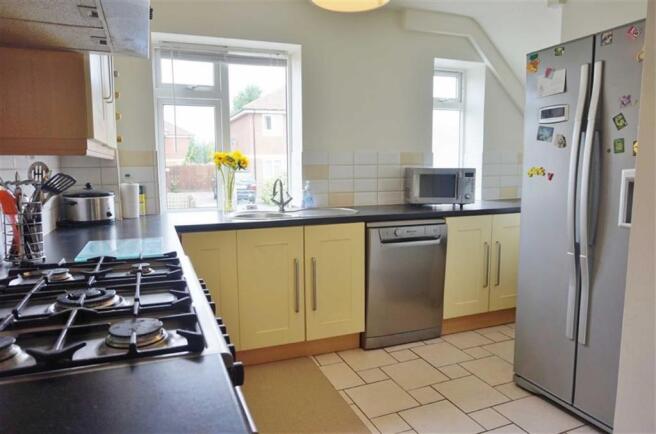 BREAKFAST/KITCHEN