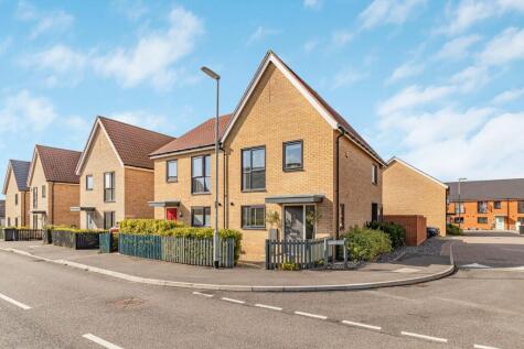 Gladiator Road, Cambourne, Cambridgeshire