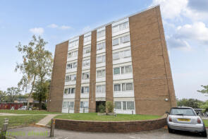 40, Priory Crescent, Upper Norwood, London SE19 3EE