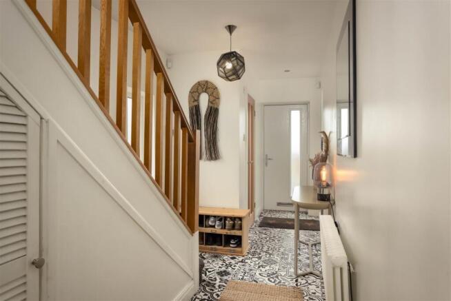 3 bed Semi-Detached for sale Image 9