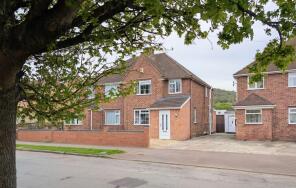 19, Slimbridge Road, Gloucester GL4 0NA