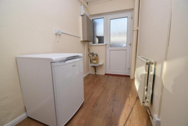 Cloakroom/wc
