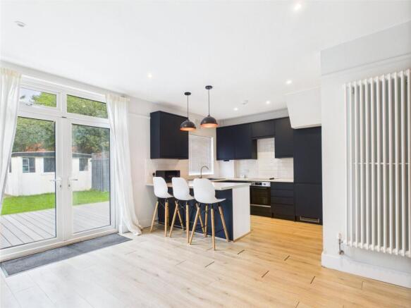 Kitchen/Dining Area