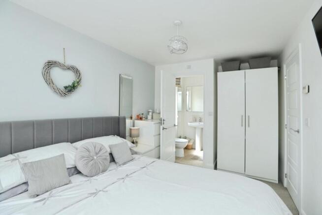3 bed End of Terrace for sale Image 8