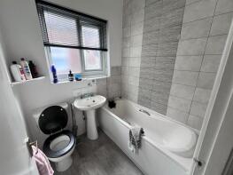 6a, Highland Road, Southsea PO4 9AH