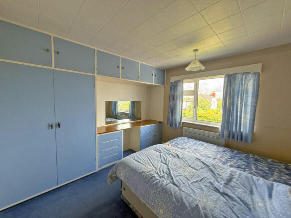 3 bed Semi-Detached for sale Image 8