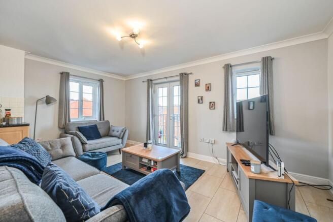 Open-Plan Living Room/Kitchen